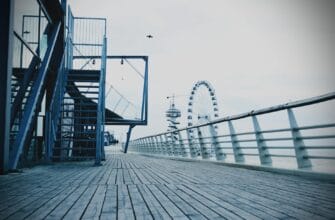 brown boat deck
